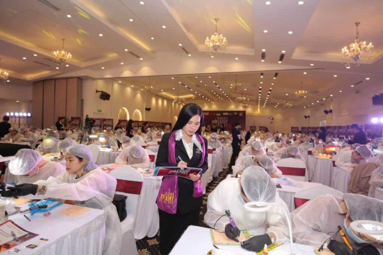 Ở Đâu Dạy Phun Xăm, Thêu, Điêu Khắc Chân Mày Uy Tín Tại HCM? 12 Top 8 Trung Tâm Dạy Phun Xăm, Thêu, Điêu Khắc Chân Mày Uy Tín Nhất HCM