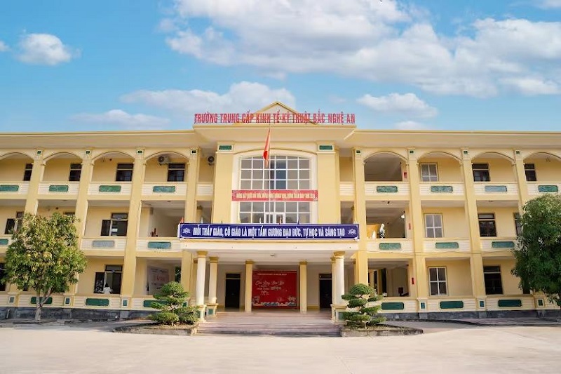 truong day nghe thiet ke do hoa tai nghe an