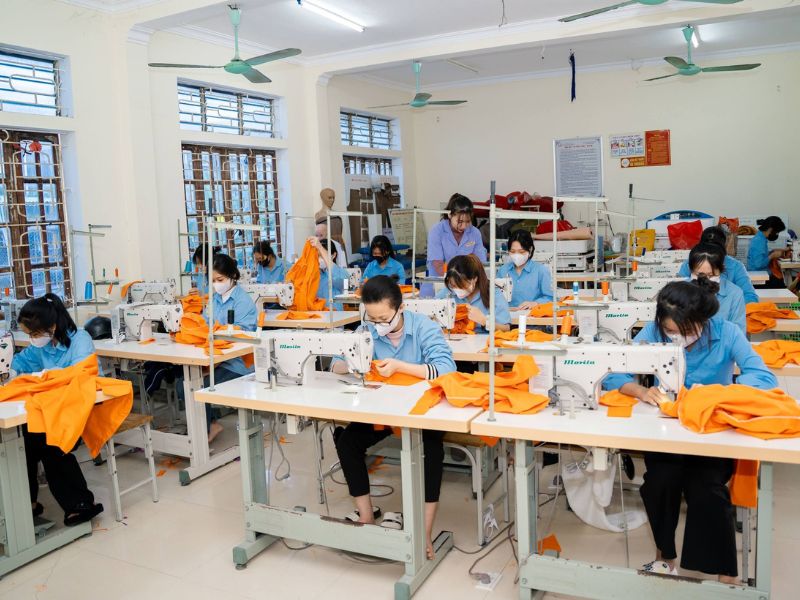 top truong trung cap nghe uy tin chuyen nghiep o nghe an 4